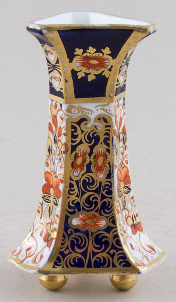 Vase c1880